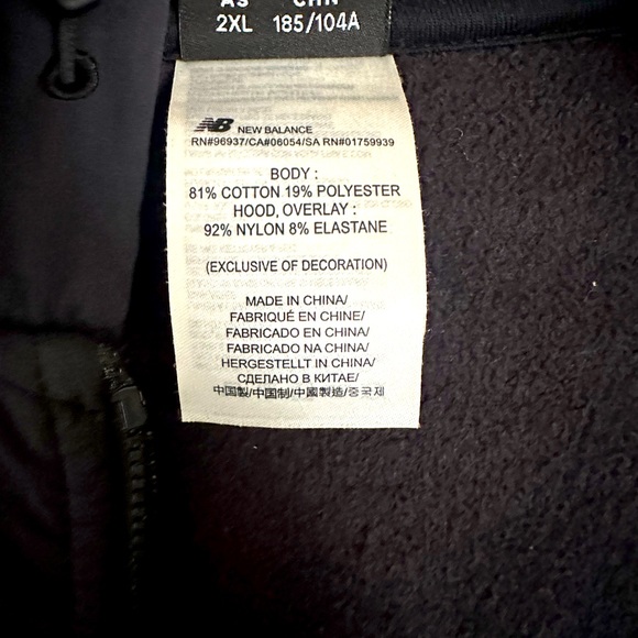Adidas Soft Shell jacket. - Picture 2 of 6